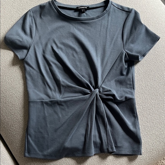 Express Women's Charcoal Twist Front Tee - Picture 1 of 1